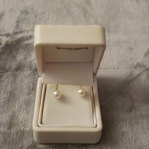 COPY - Pearl earrings